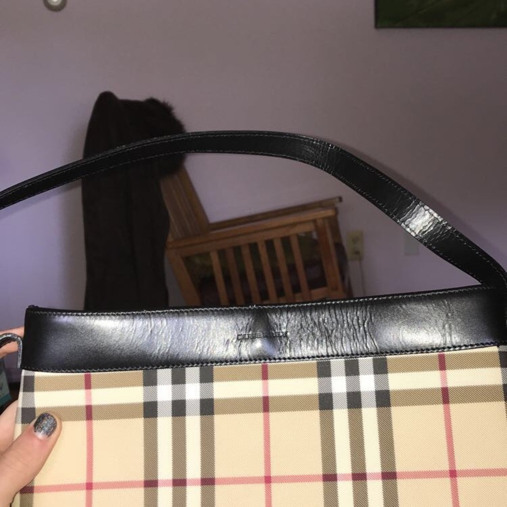 BURBERRY HAND BAG